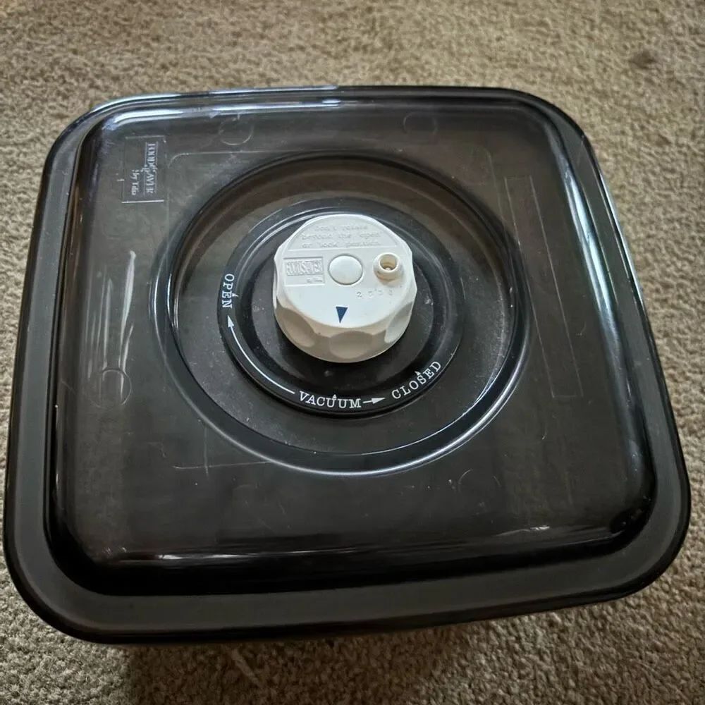 Foodsaver By Telia Model #663 2 1/4 Qt. Marinating Container -No Hose